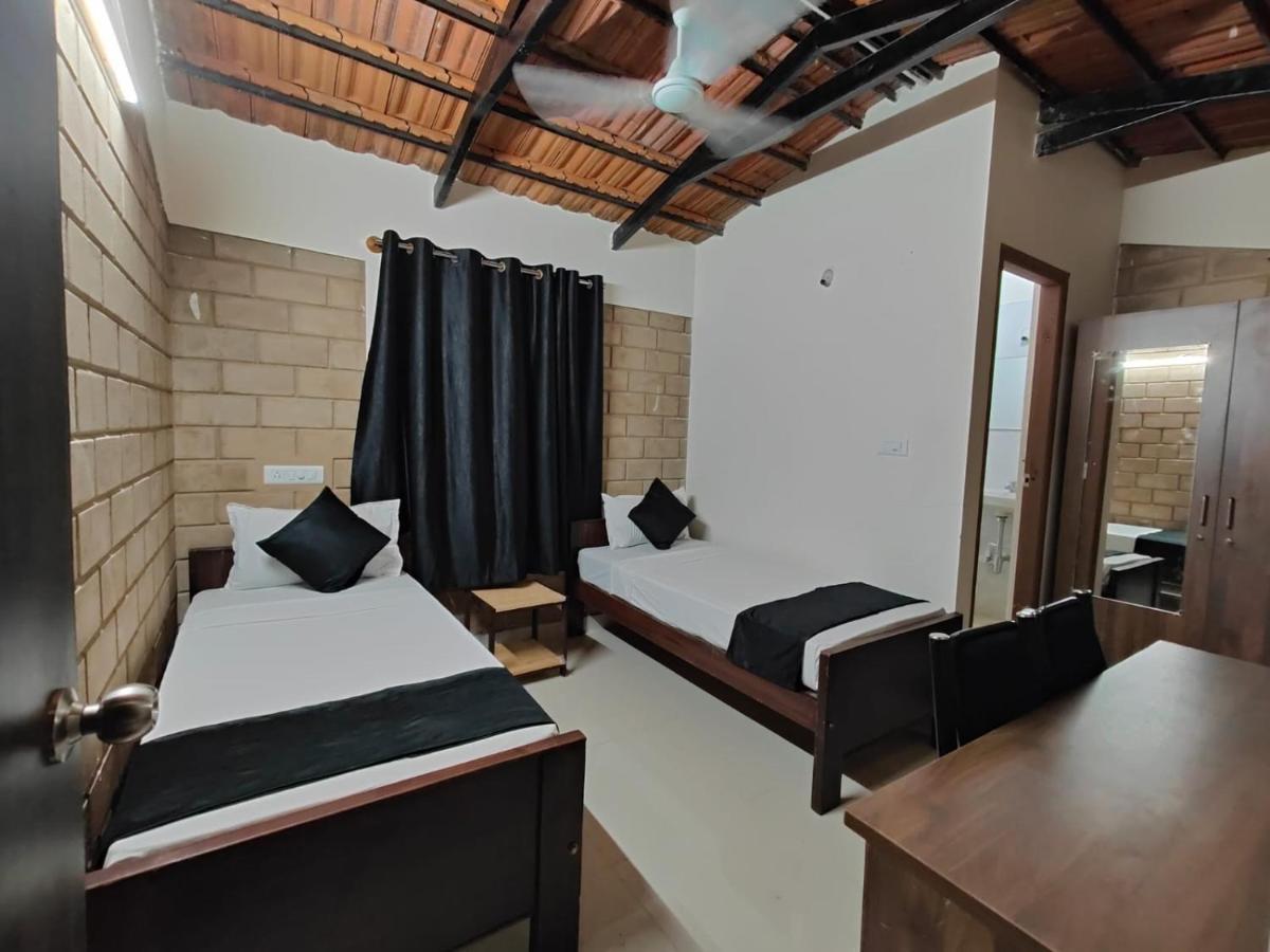 Minimal Poshtel Hostel Mysore Εξωτερικό φωτογραφία