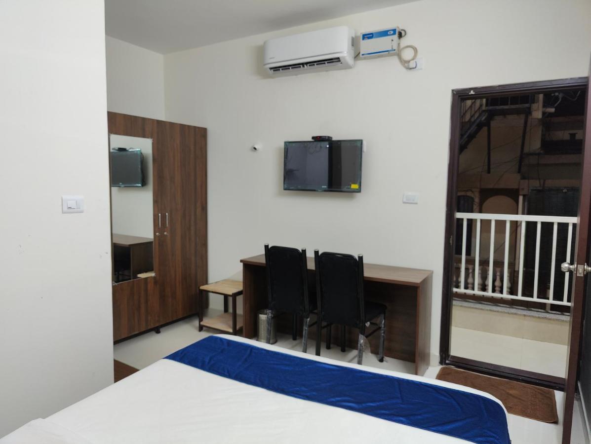 Minimal Poshtel Hostel Mysore Εξωτερικό φωτογραφία